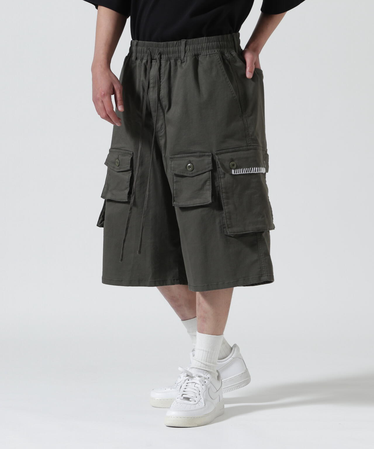 B omnivore/ビーオムニボー HAND STITCH CARGO SHORTS