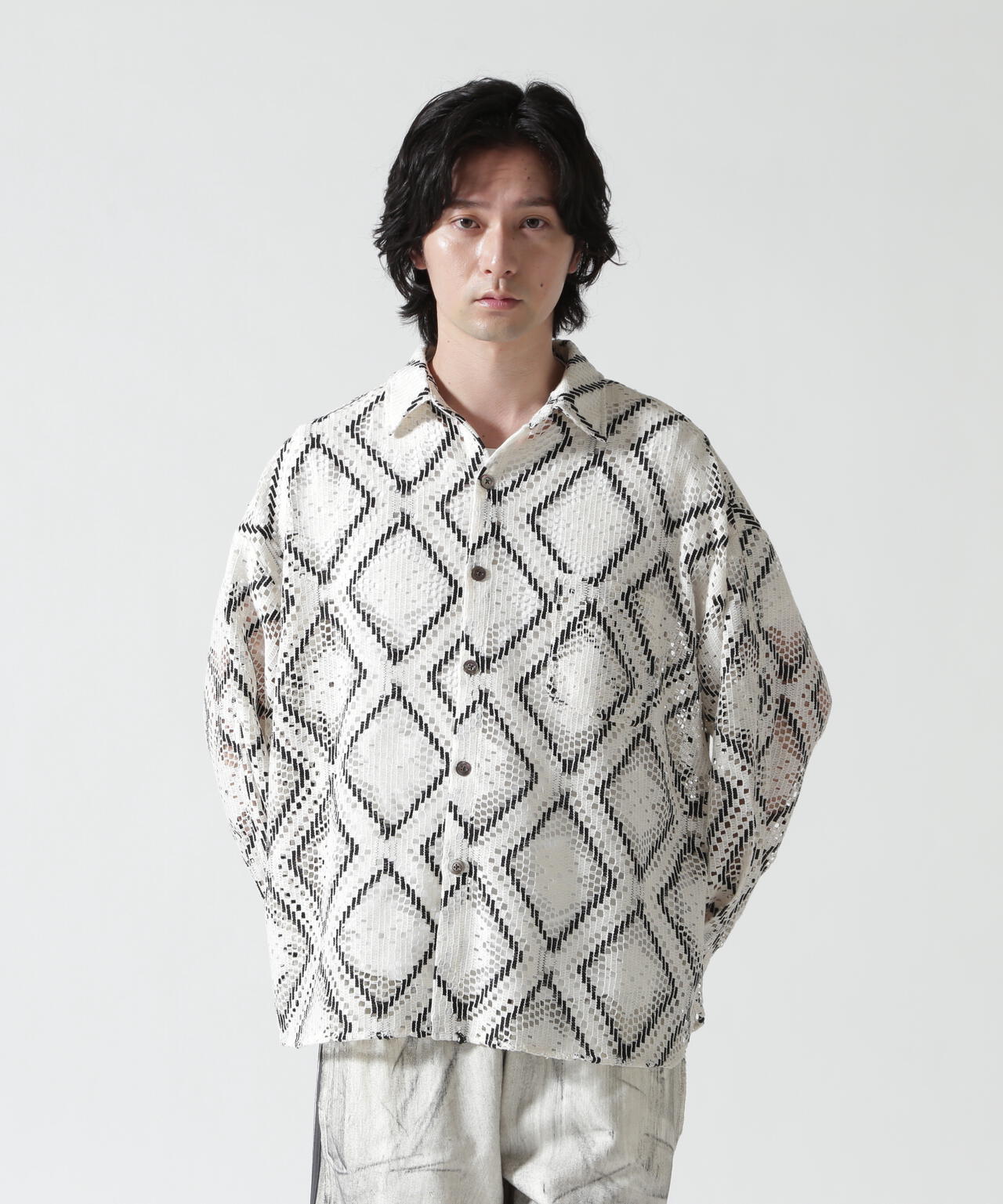 177cm B:81 W:72 H:88 着用サイズ:L