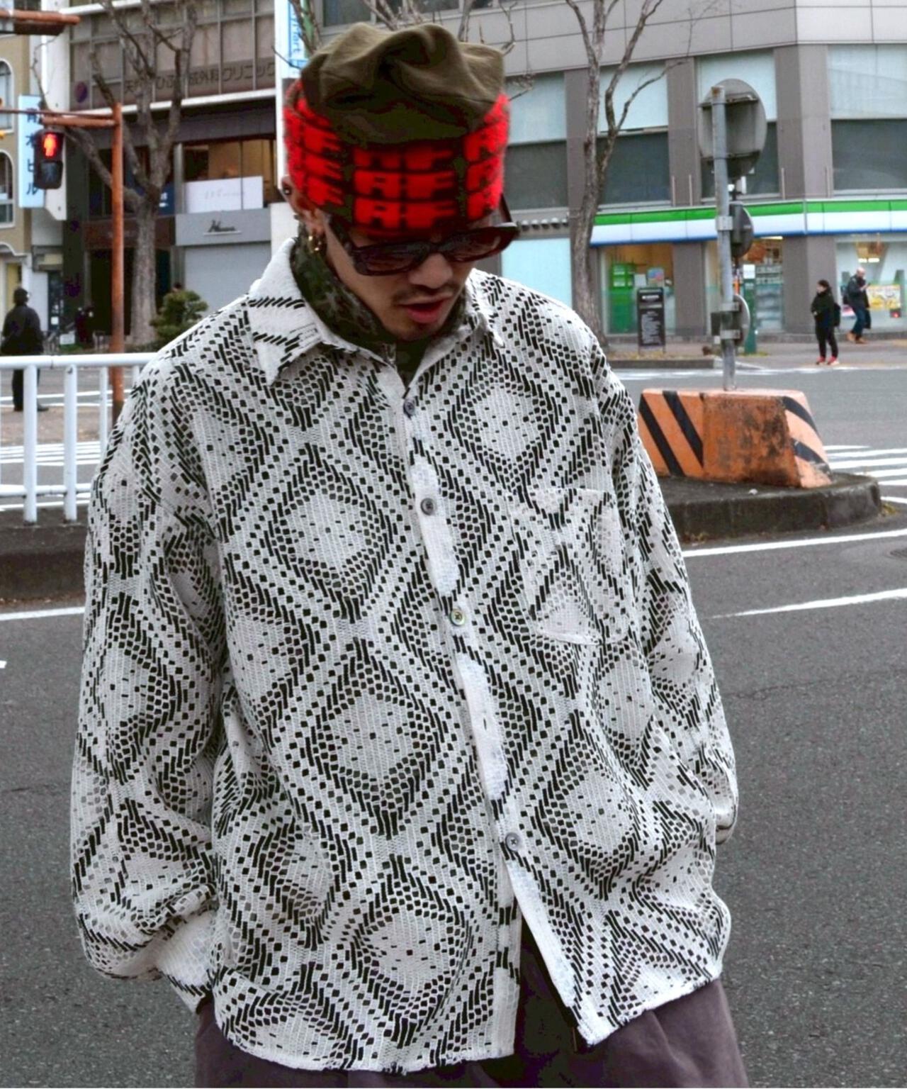B omnivore/ビーオムニボー RACE SHIRT
