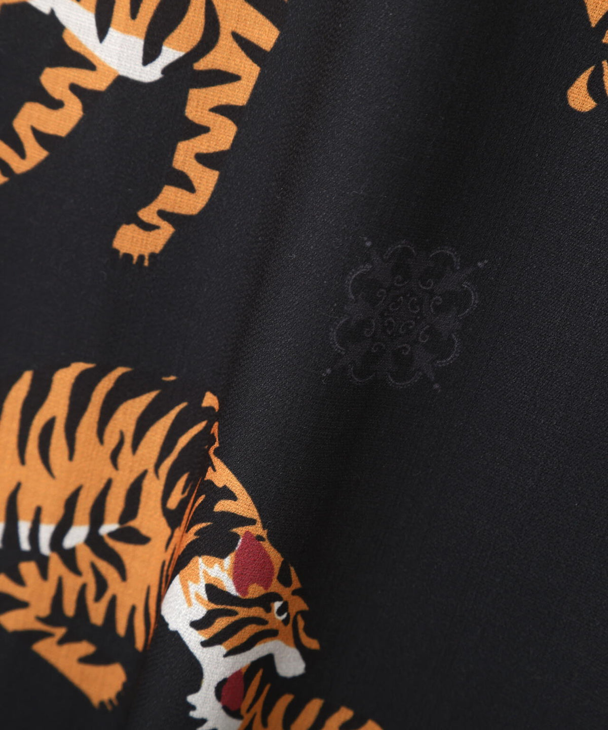 B omnivore/ビーオムニボー TIGER S/S SHIRT