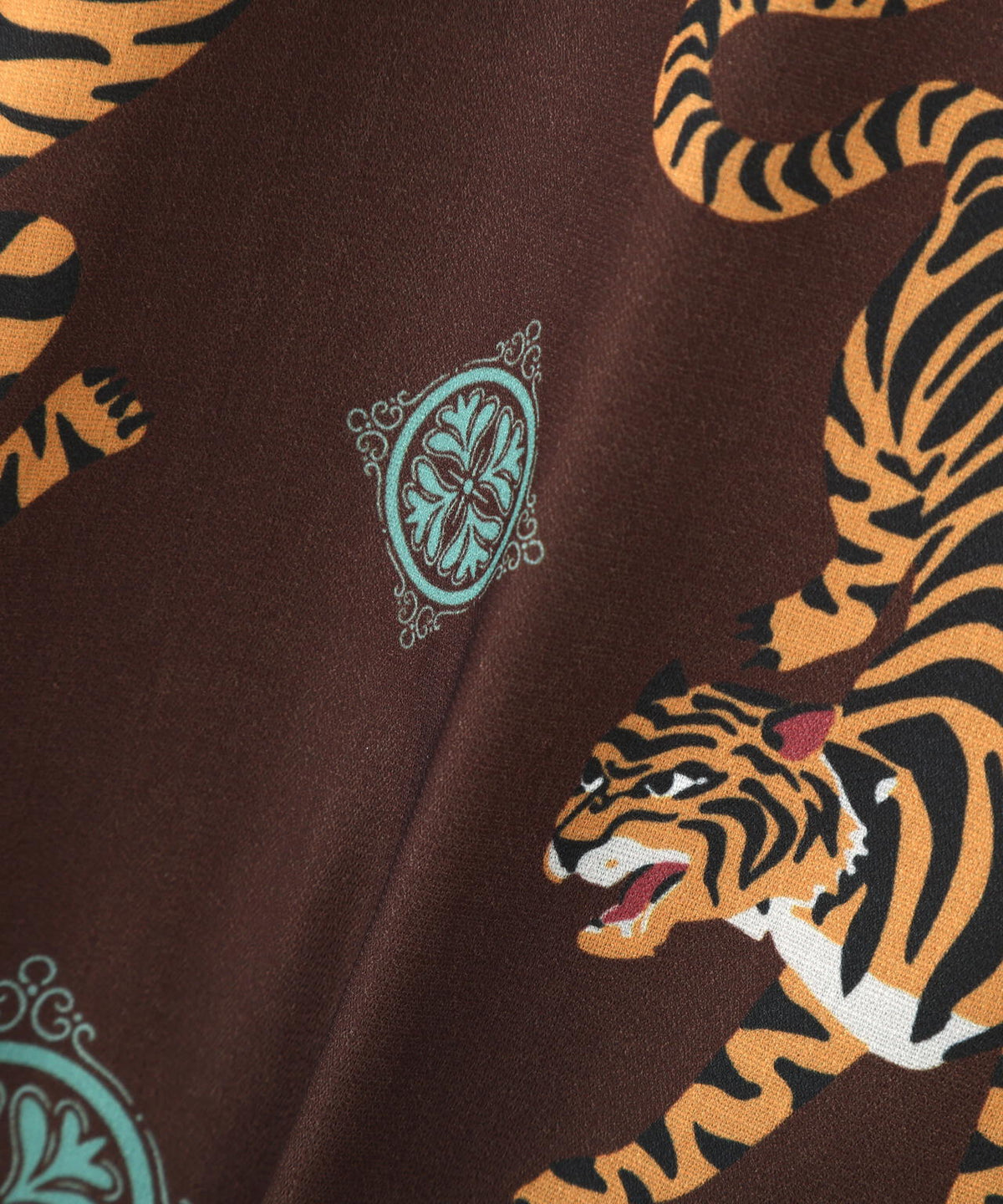 B omnivore/ビーオムニボー TIGER S/S SHIRT