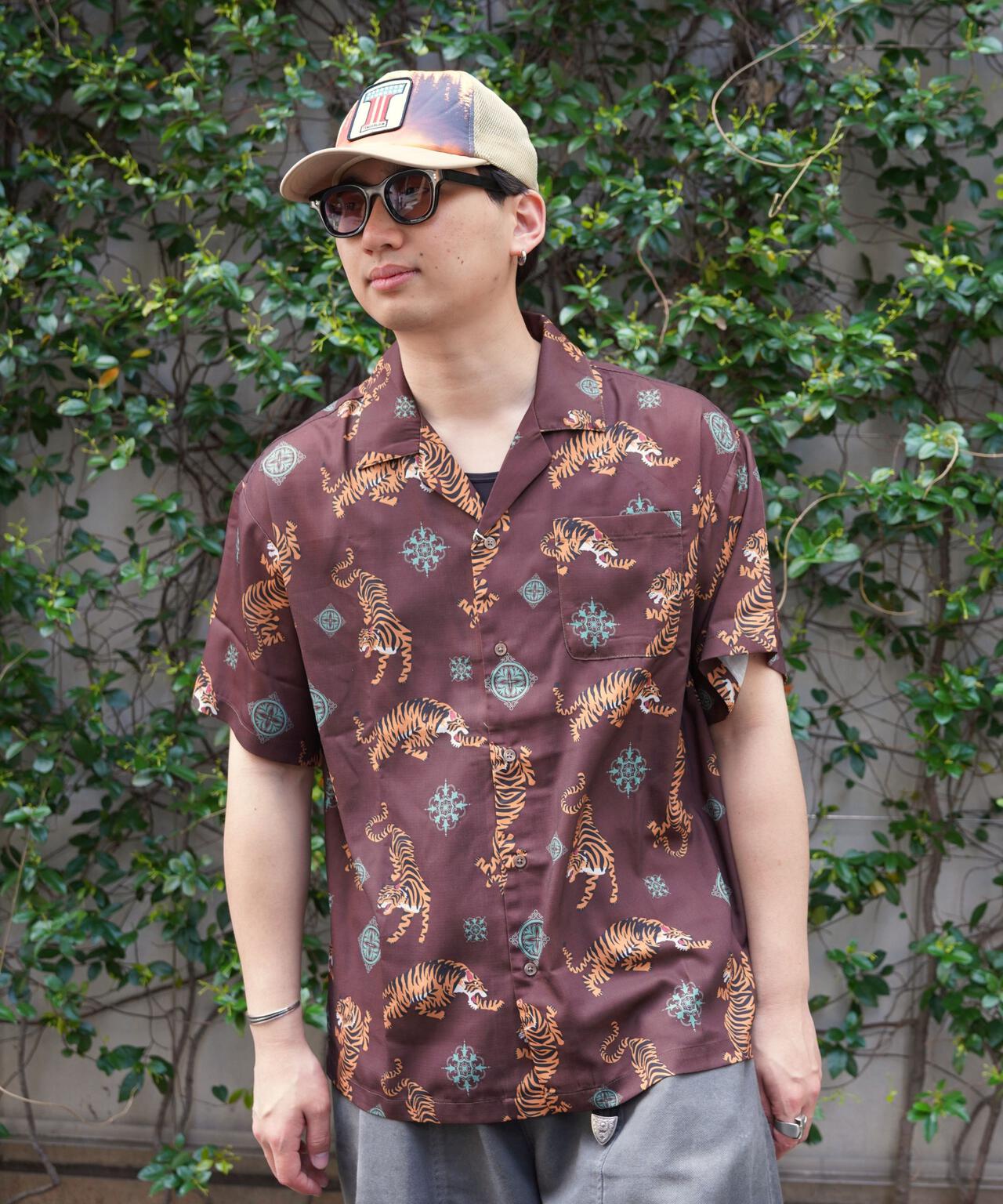 B omnivore/ビーオムニボー TIGER S/S SHIRT