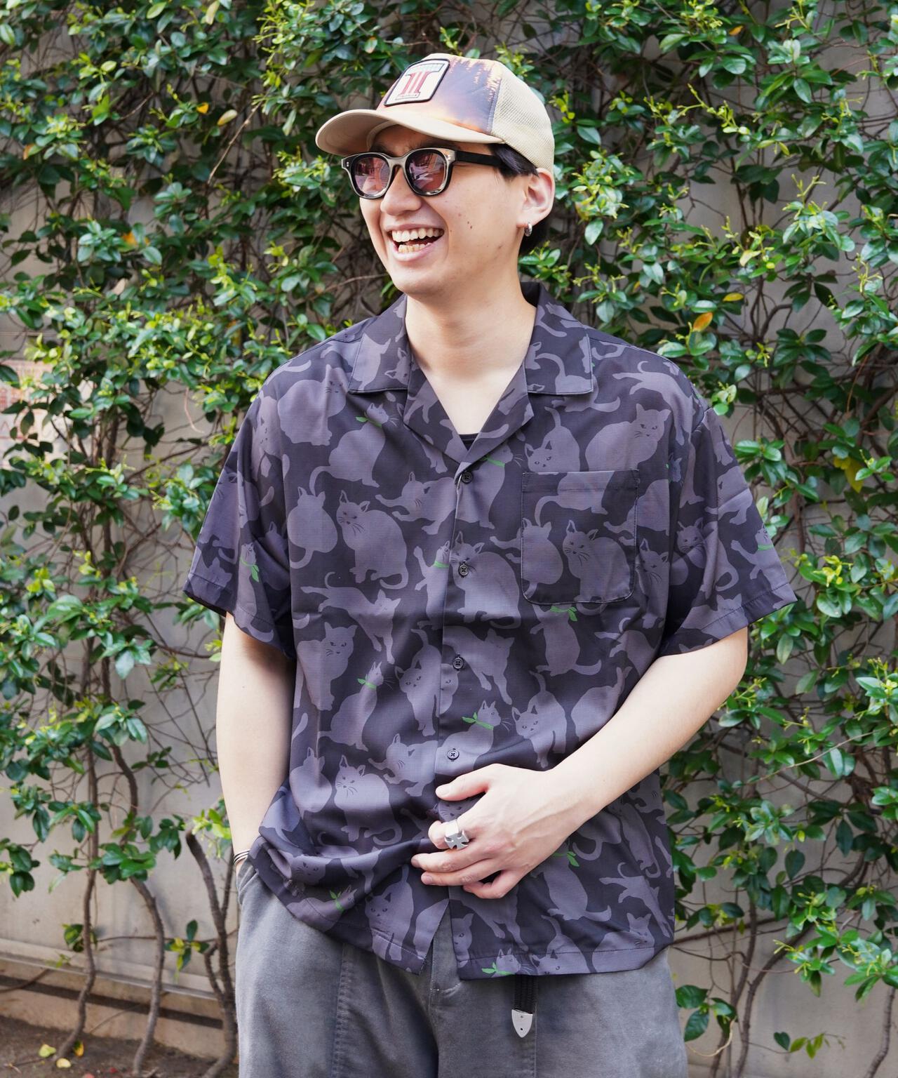 B omnivore/ビーオムニボー CAT S/S SHIRT