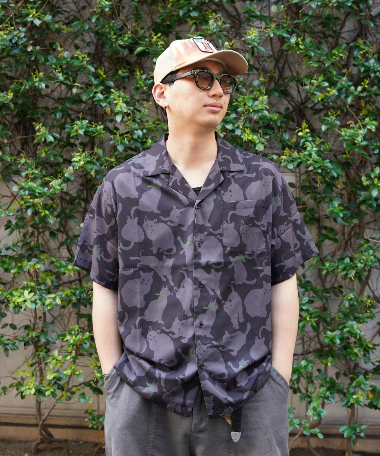 B omnivore/ビーオムニボー CAT S/S SHIRT
