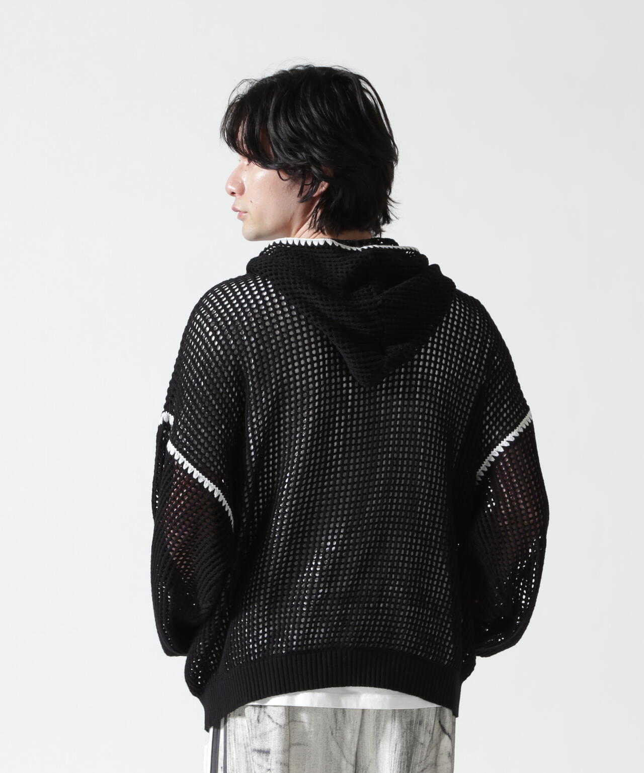 B omnivore/ビーオムニボー HAND - STITCH MESH HOODIE