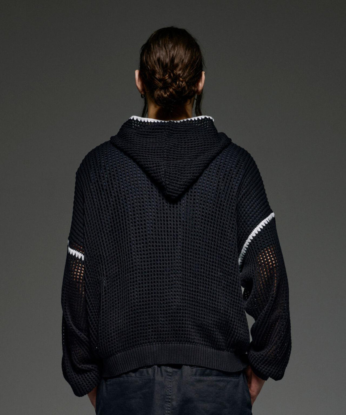 B omnivore/ビーオムニボー HAND - STITCH MESH HOODIE
