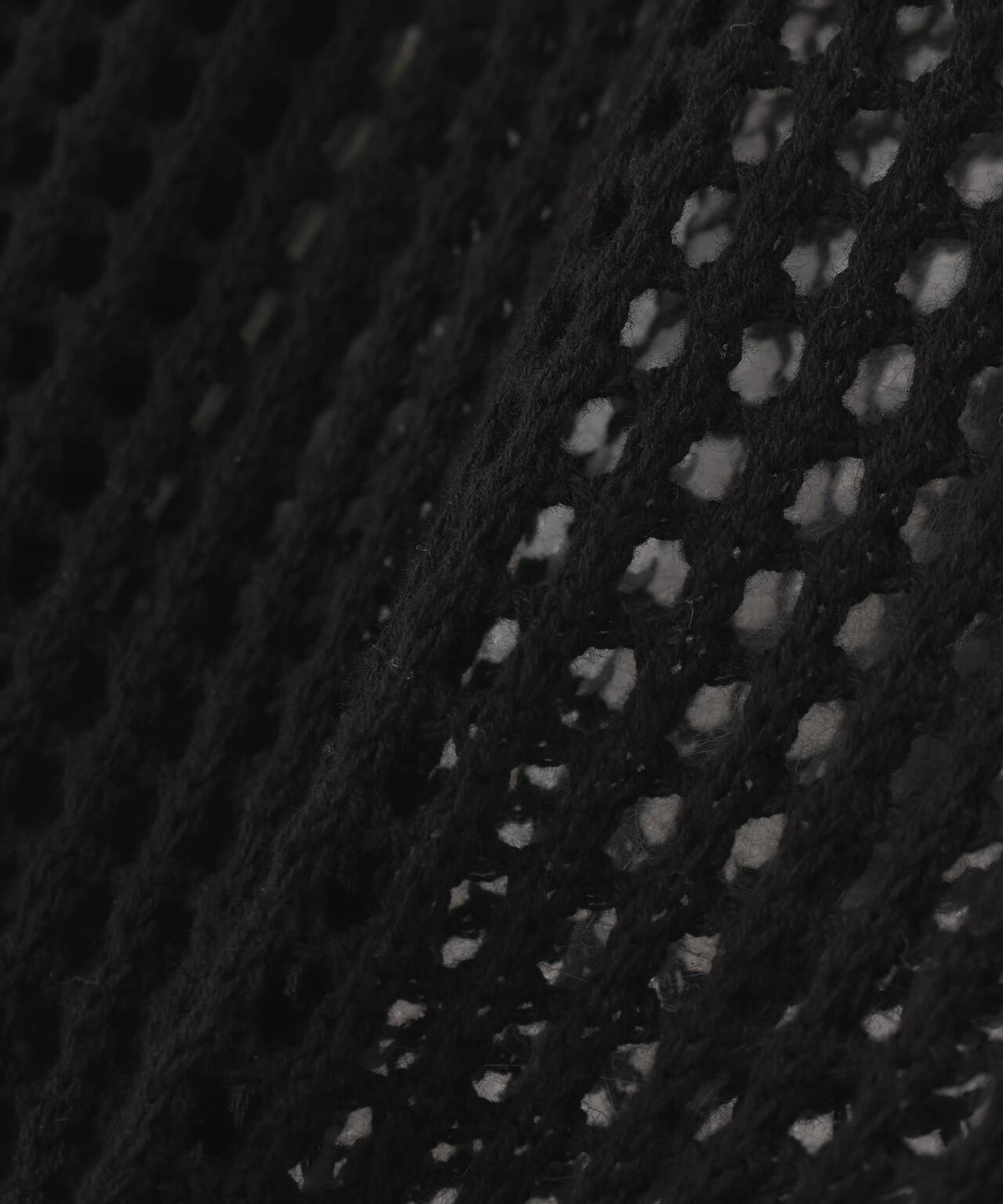 B omnivore/ビーオムニボー HAND - STITCH MESH HOODIE