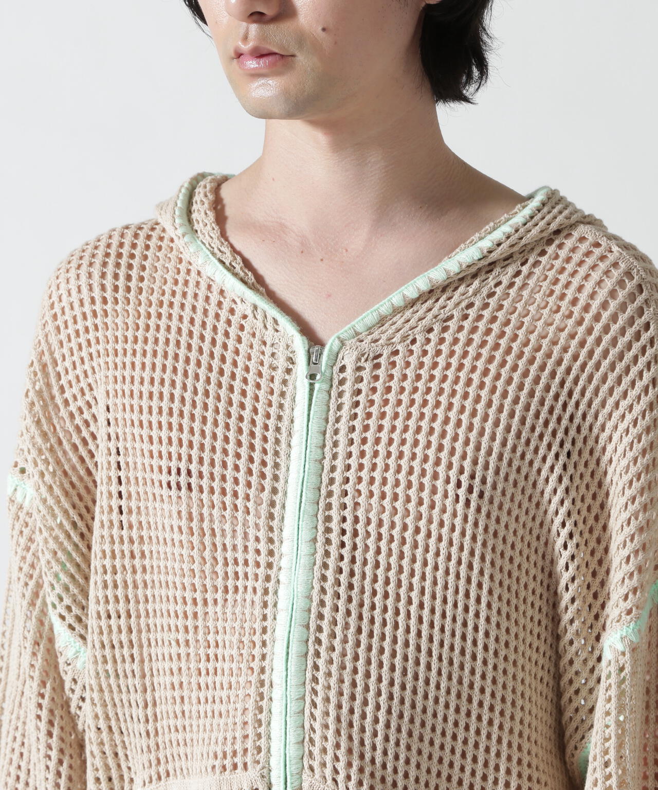 B omnivore/ビーオムニボー HAND - STITCH MESH HOODIE