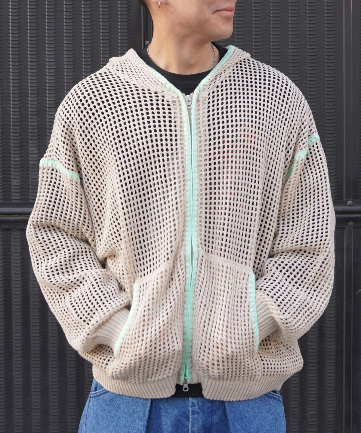 B omnivore/ビーオムニボー HAND - STITCH MESH HOODIE