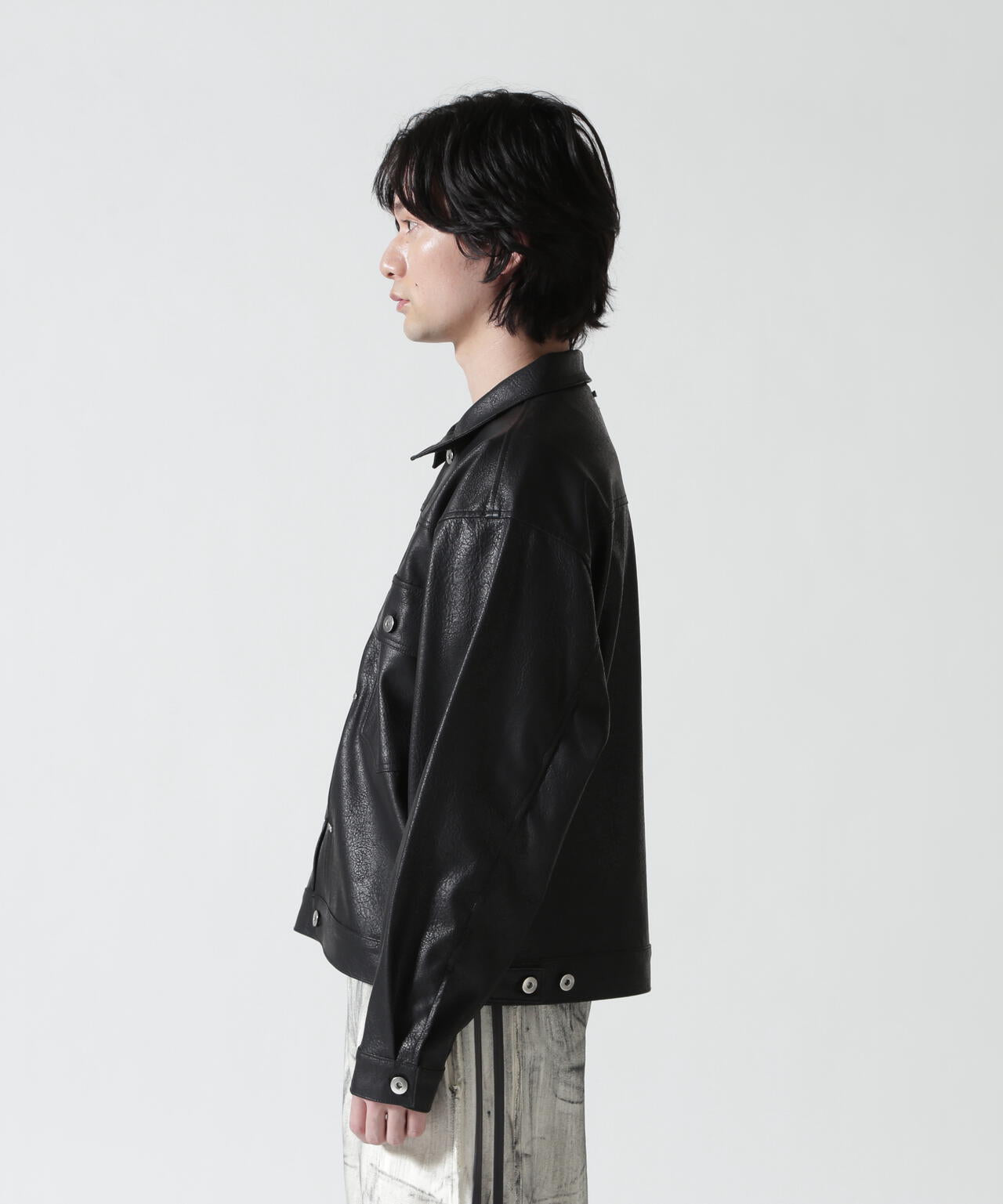 177cm B:81 W:72 H:88 着用サイズ:L