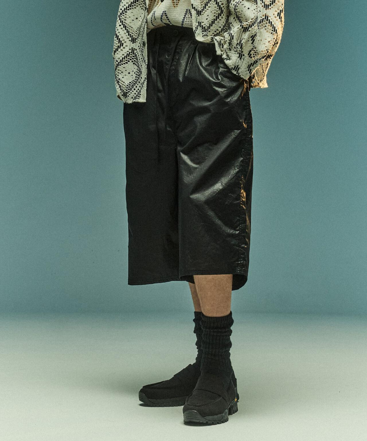 B omnivore/ビーオムニボー PAPER SHORTS