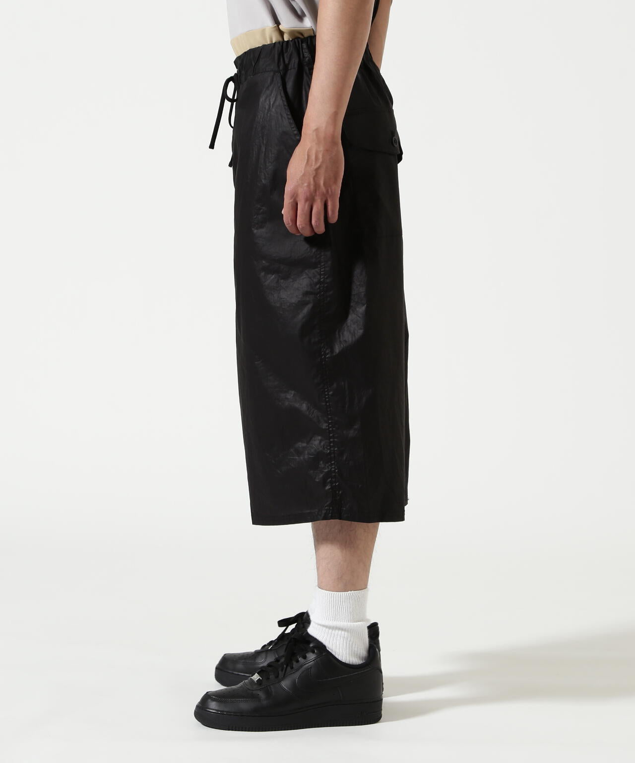 B omnivore/ビーオムニボー PAPER SHORTS