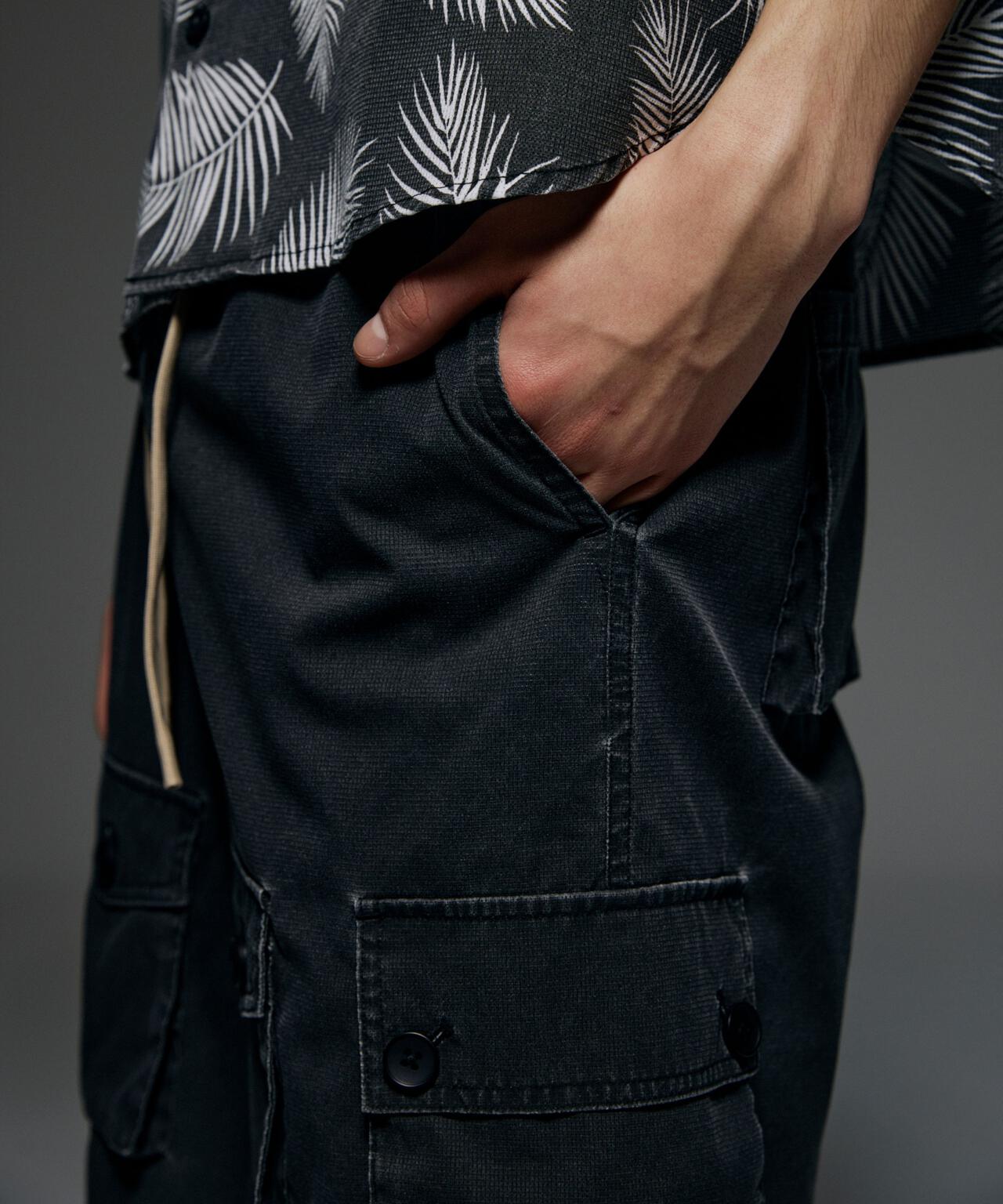 B omnivore/ビーオムニボー PIGMENT WIND CLOTH W CARGO SHORTS