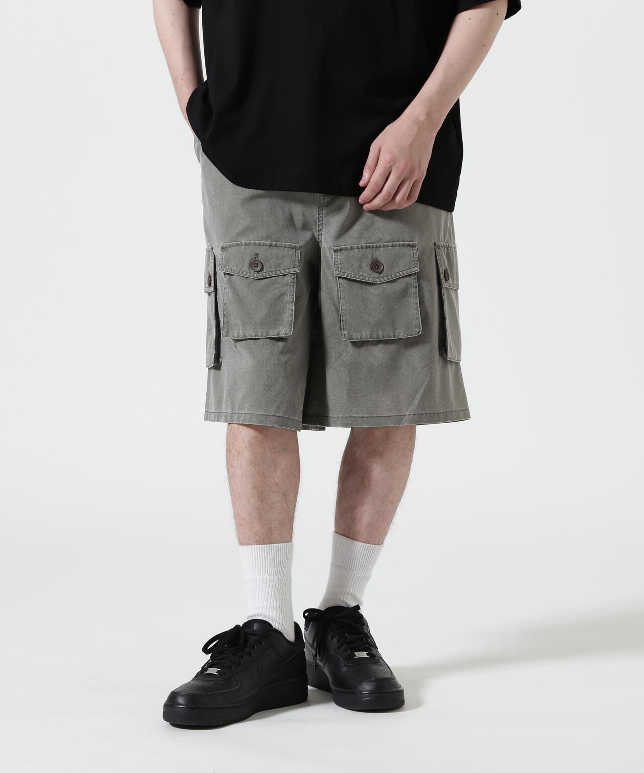 B omnivore/ビーオムニボー PIGMENT WIND CLOTH W CARGO SHORTS