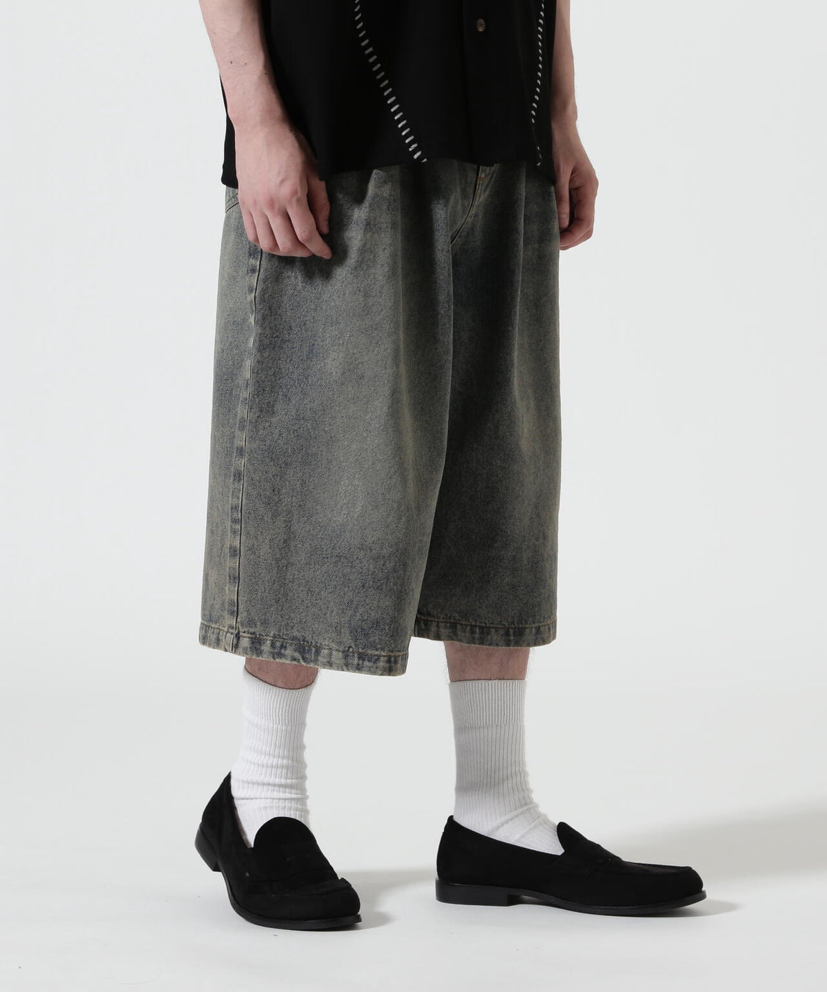 B omnivore/ビーオムニボー TUCK DENIM SHORTS タックデニムショーツ