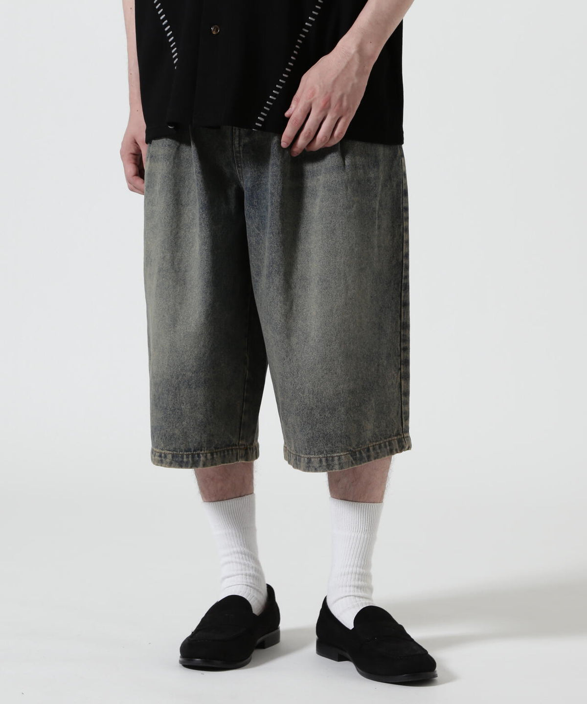 B omnivore/ビーオムニボー TUCK DENIM SHORTS タックデニムショーツ