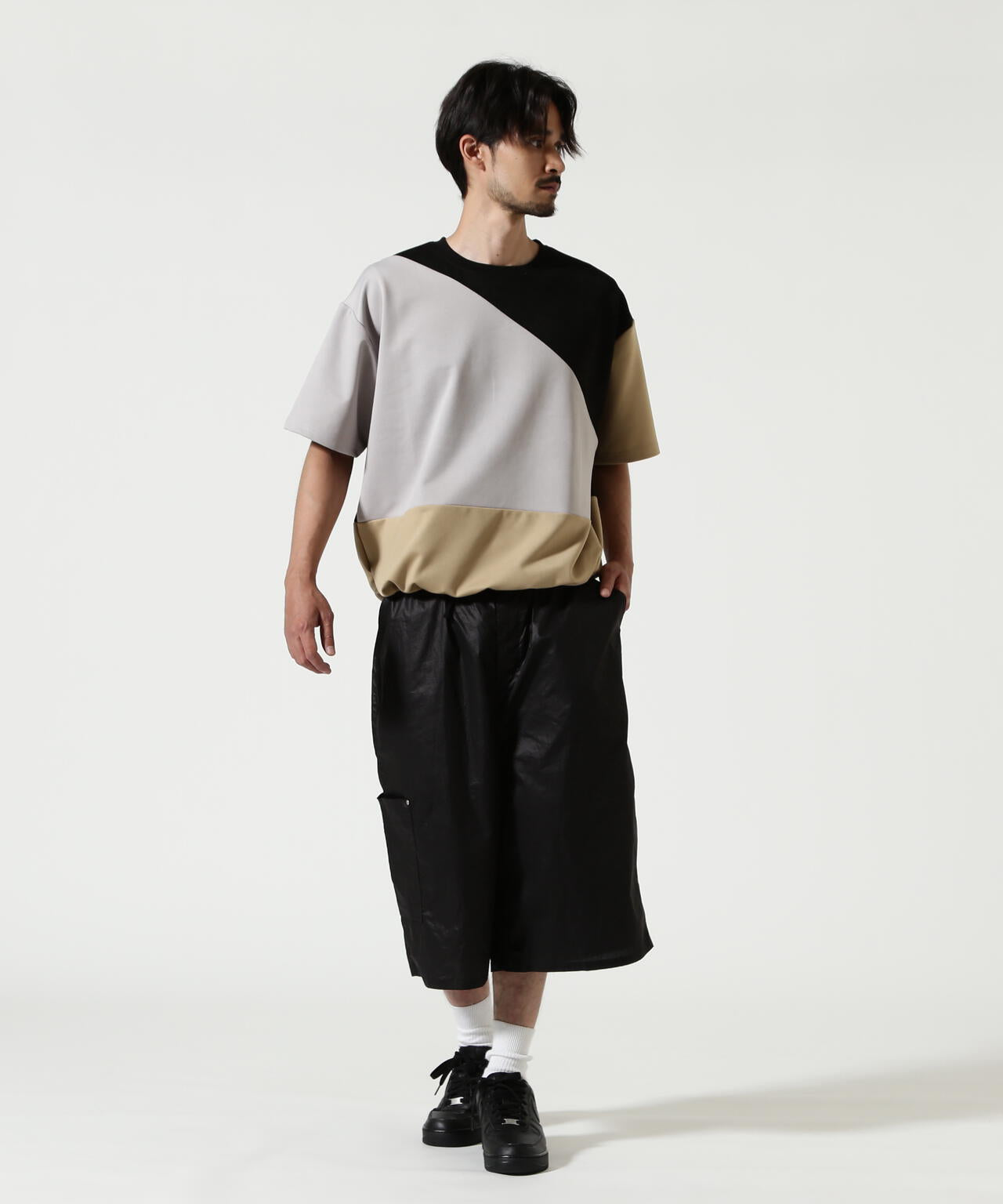 B omnivore/ビーオムニボー PANEL TEE パネル切り替えTEE