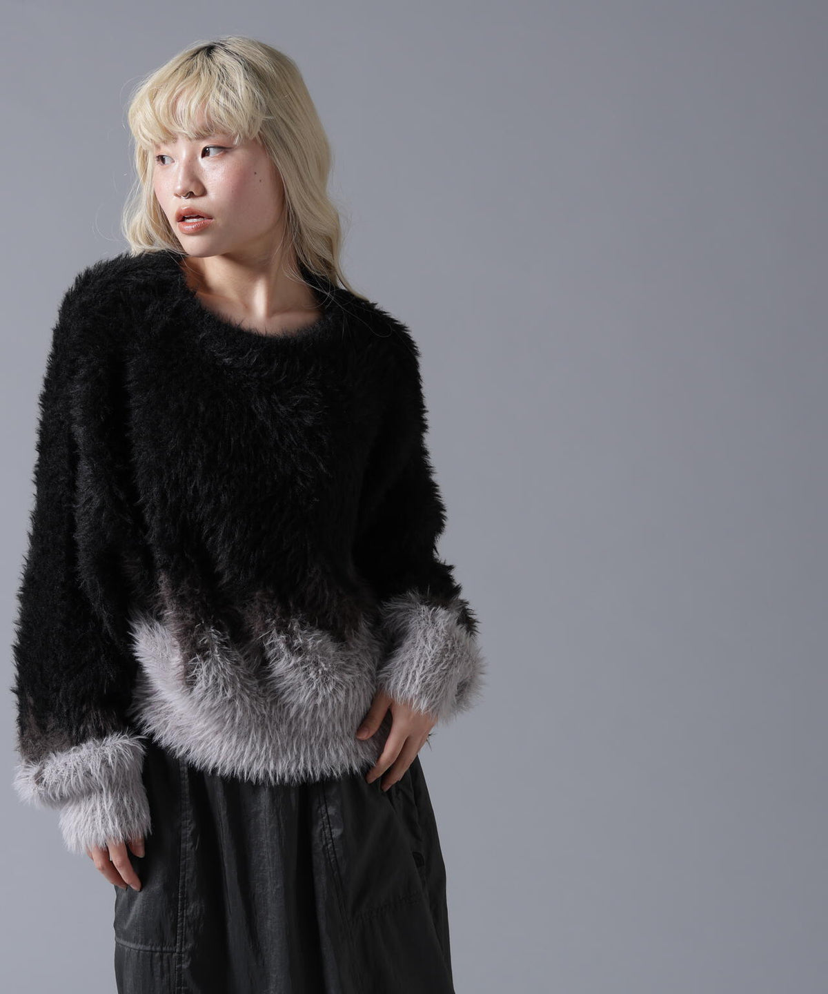 B omnivore/ビーオムニボー SHAGGY KNIT