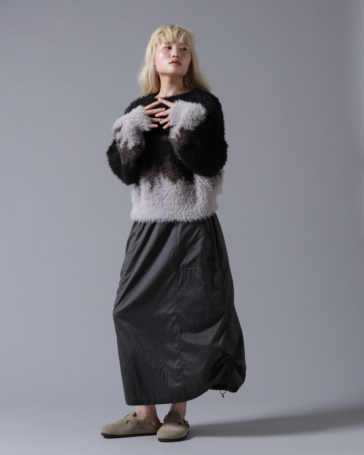 B omnivore/ビーオムニボー SHAGGY KNIT