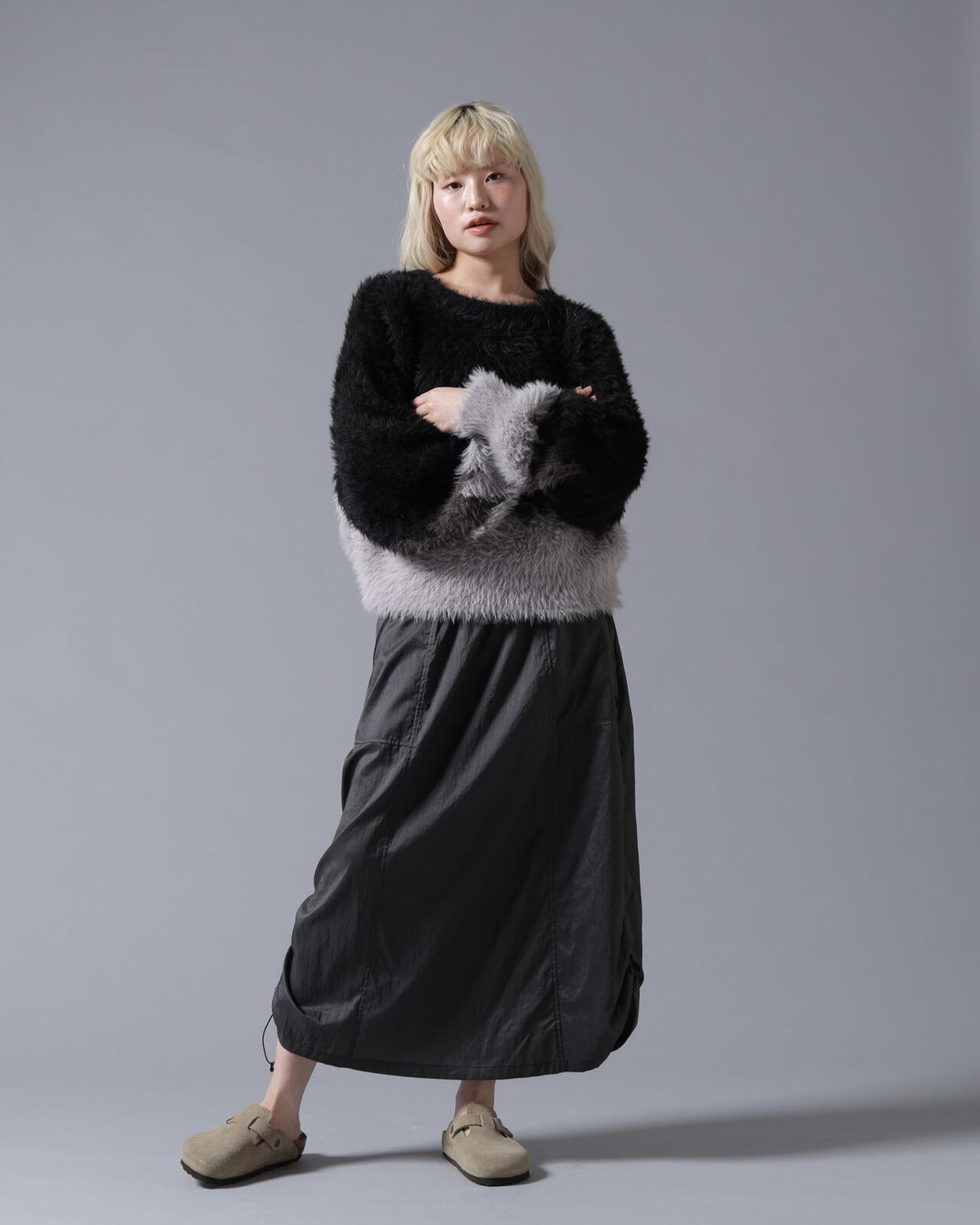 B omnivore/ビーオムニボー SHAGGY KNIT