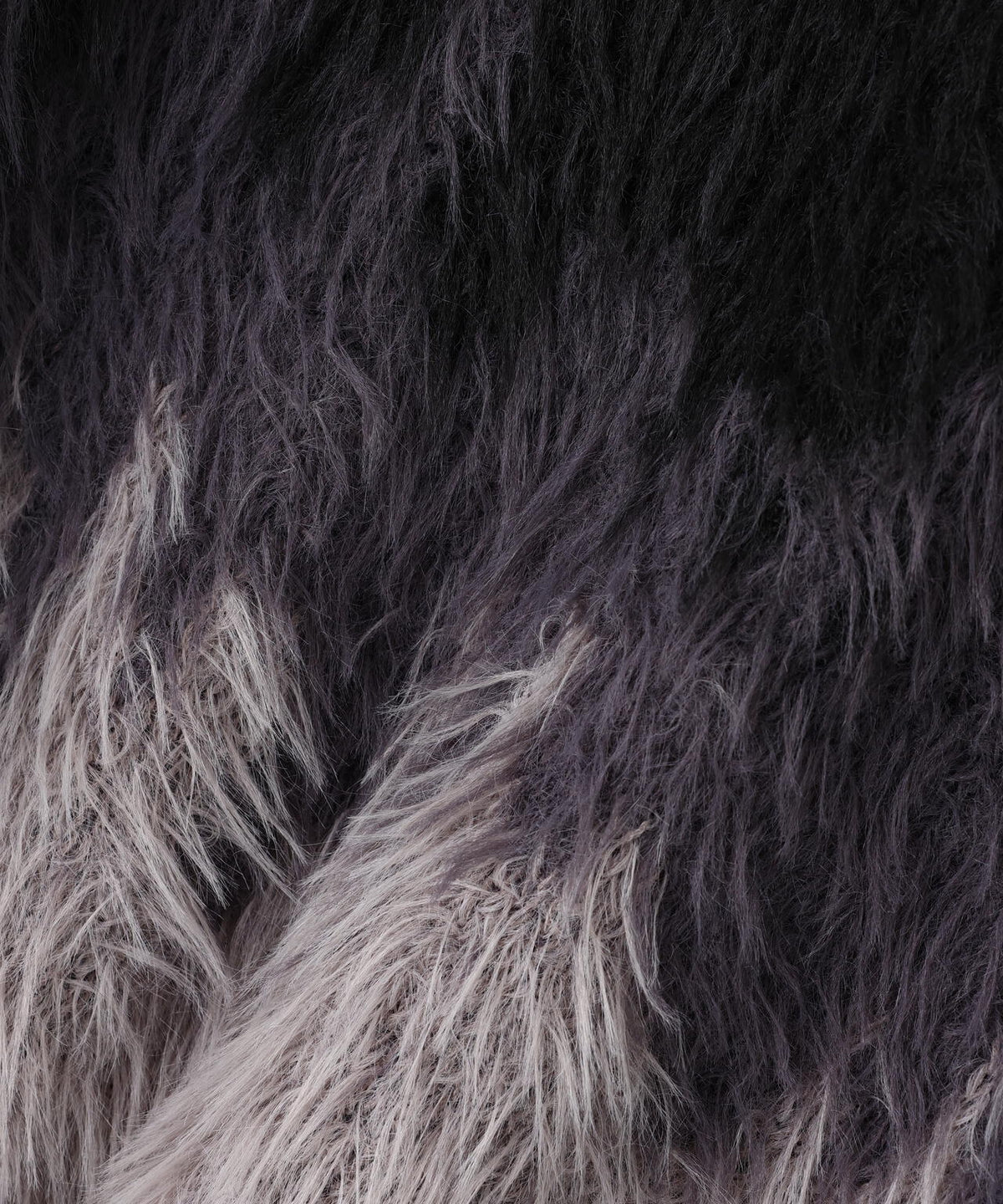 B omnivore/ビーオムニボー SHAGGY KNIT