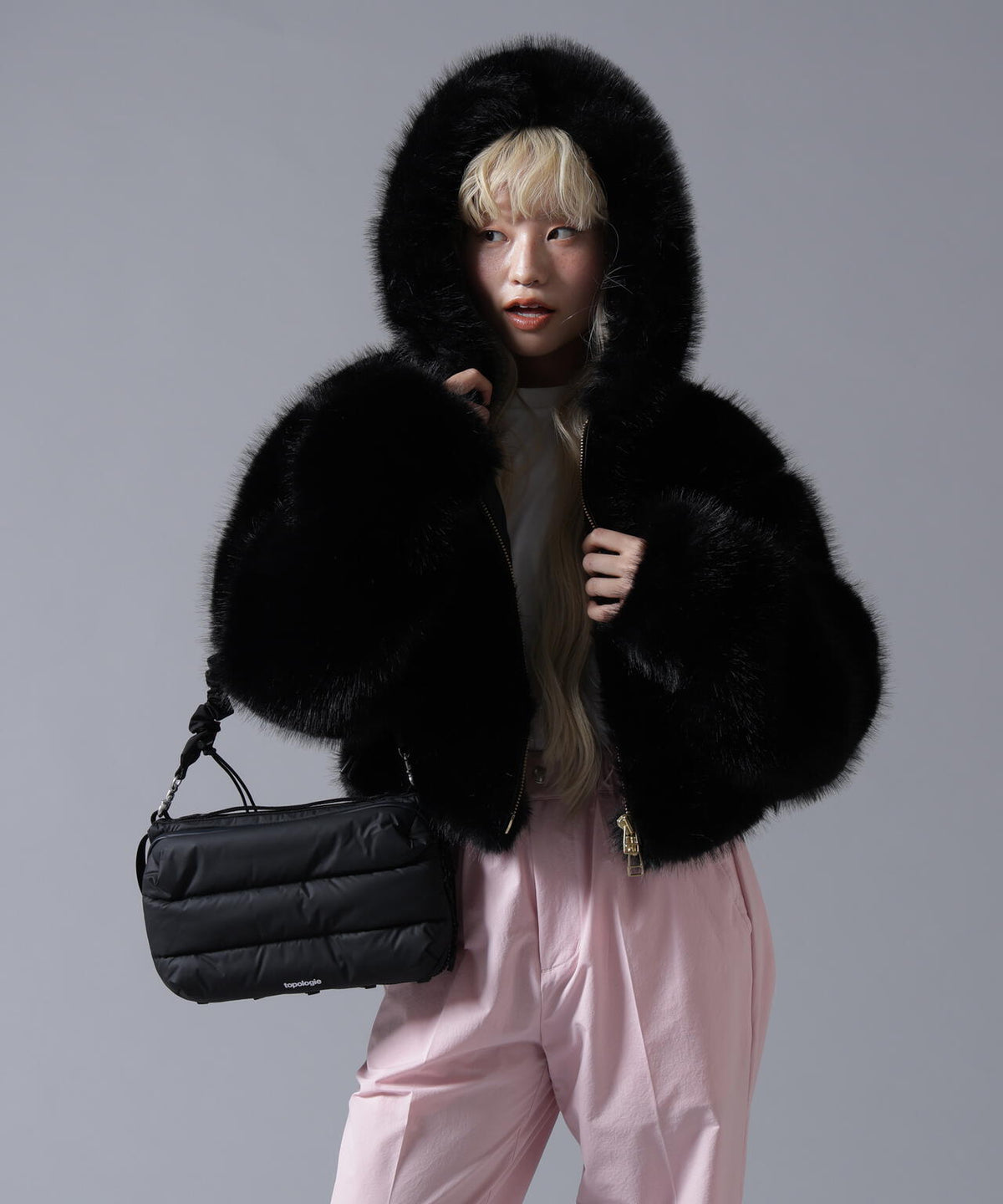B omnivore/ビーオムニボー ECO FUR HOOD BLOUSON