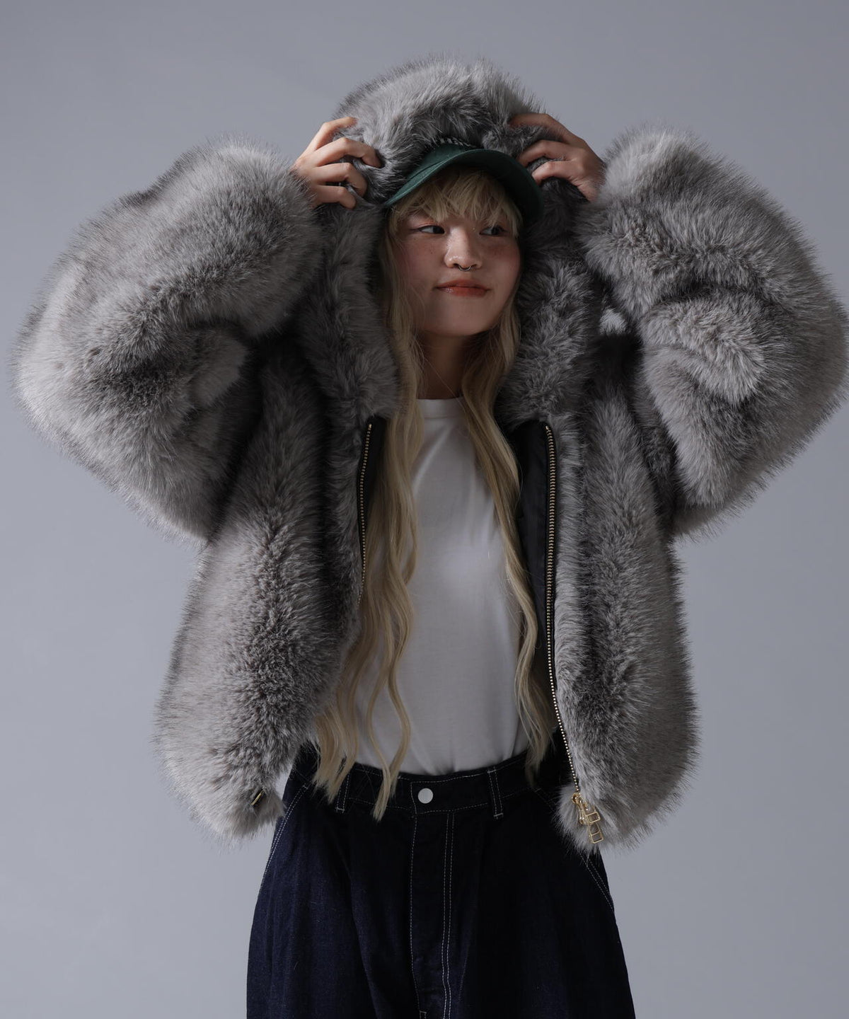 B omnivore/ビーオムニボー ECO FUR HOOD BLOUSON