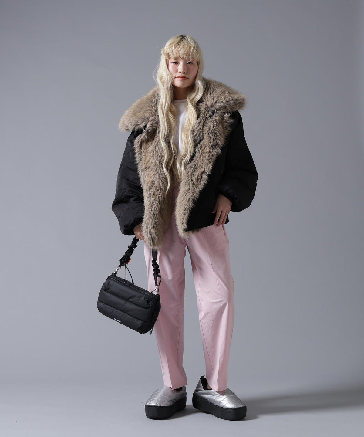 B omnivore/ビーオムニボー REVERSIBLE FUR NYLON BLOUSON
