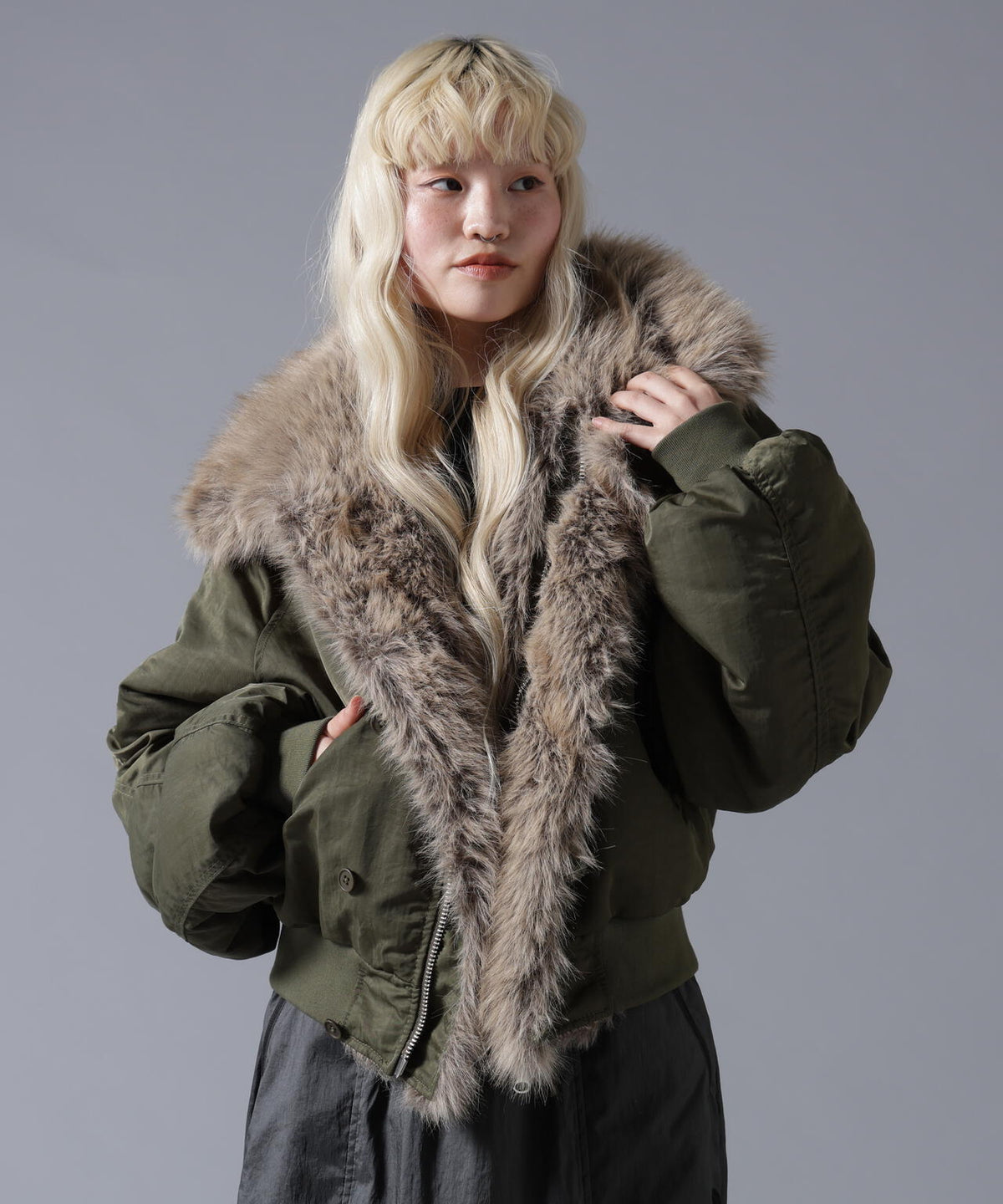 B omnivore/ビーオムニボー REVERSIBLE FUR NYLON BLOUSON