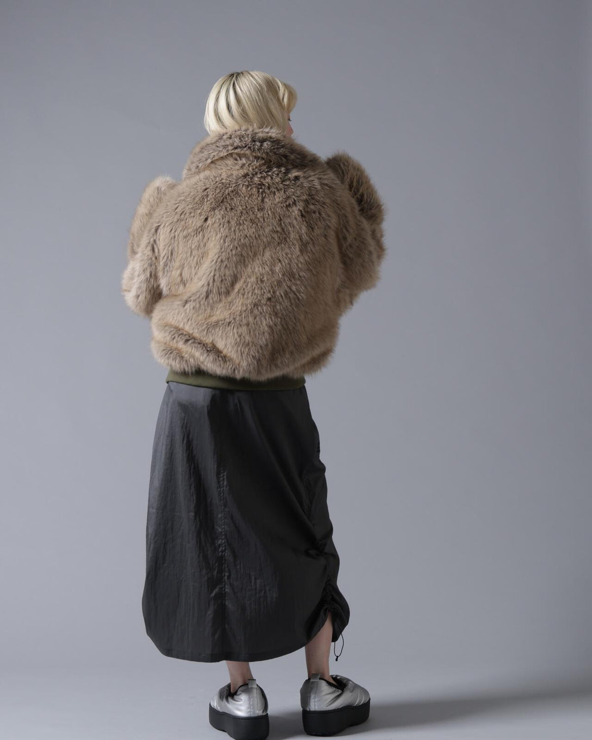 B omnivore/ビーオムニボー REVERSIBLE FUR NYLON BLOUSON
