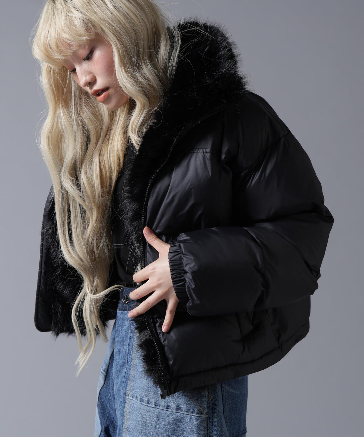 B omnivore/ビーオムニボー NYLON FUR STAND BLOUSON