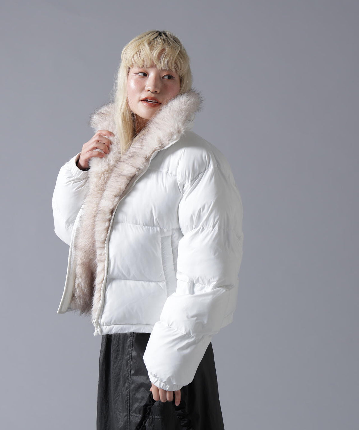 B omnivore/ビーオムニボー NYLON FUR STAND BLOUSON