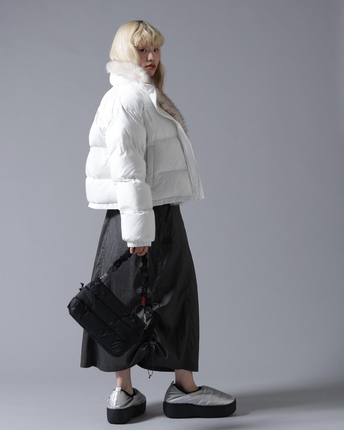 B omnivore/ビーオムニボー NYLON FUR STAND BLOUSON