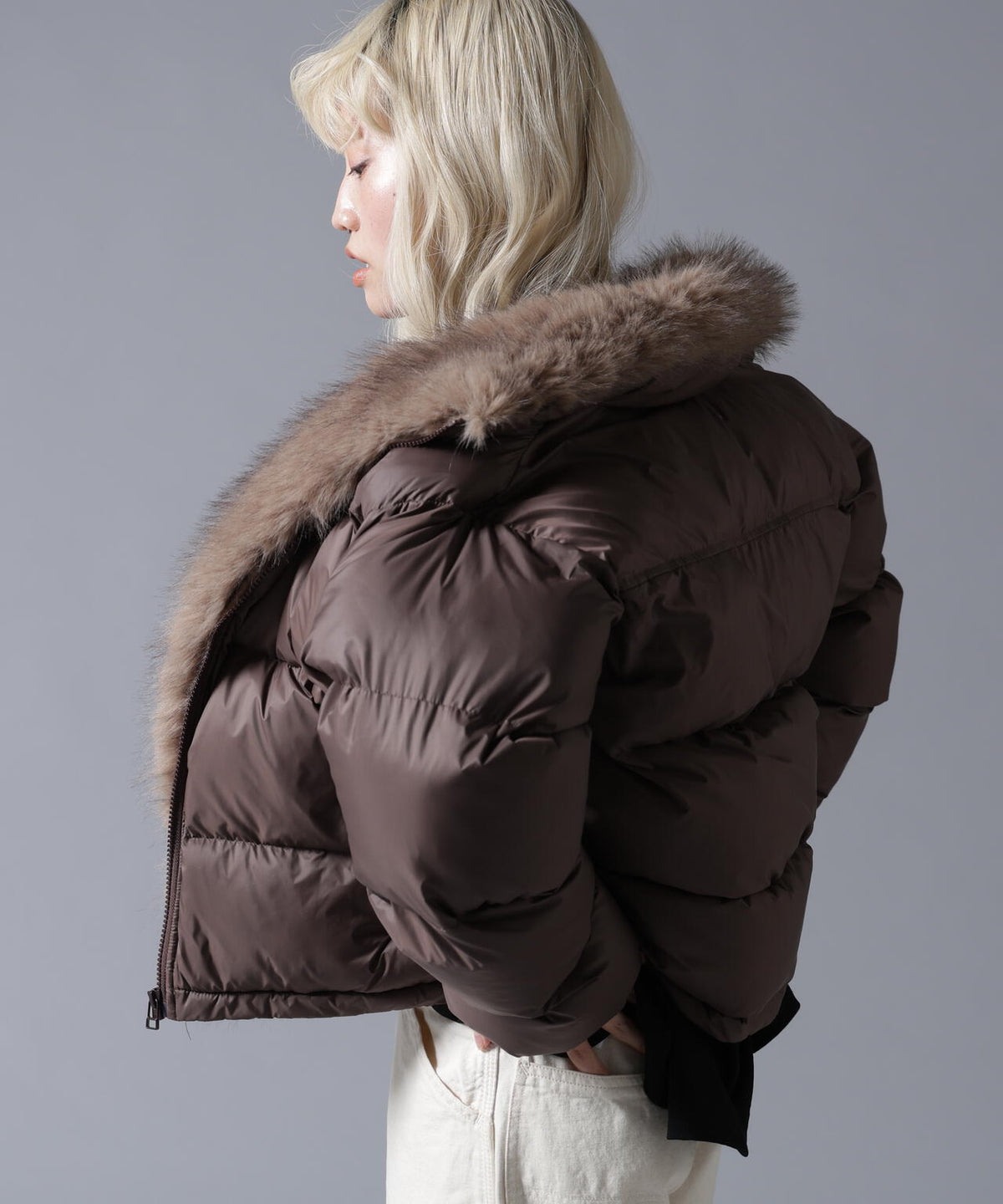 B omnivore/ビーオムニボー NYLON FUR STAND BLOUSON