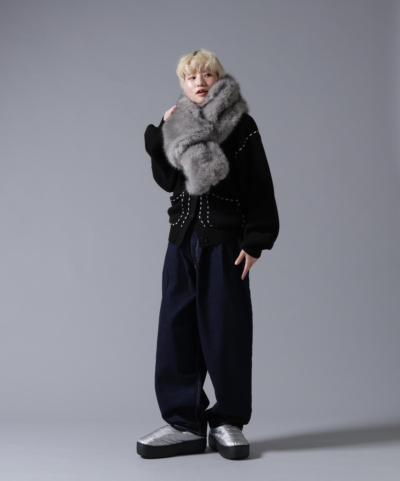B omnivore/ビーオムニボー ECOFUR MUFFLER