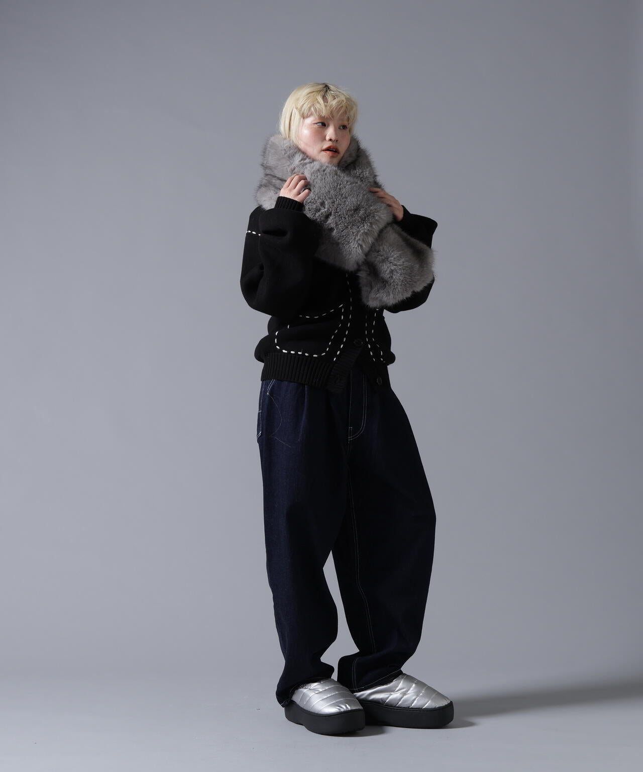 B omnivore/ビーオムニボー ECOFUR MUFFLER