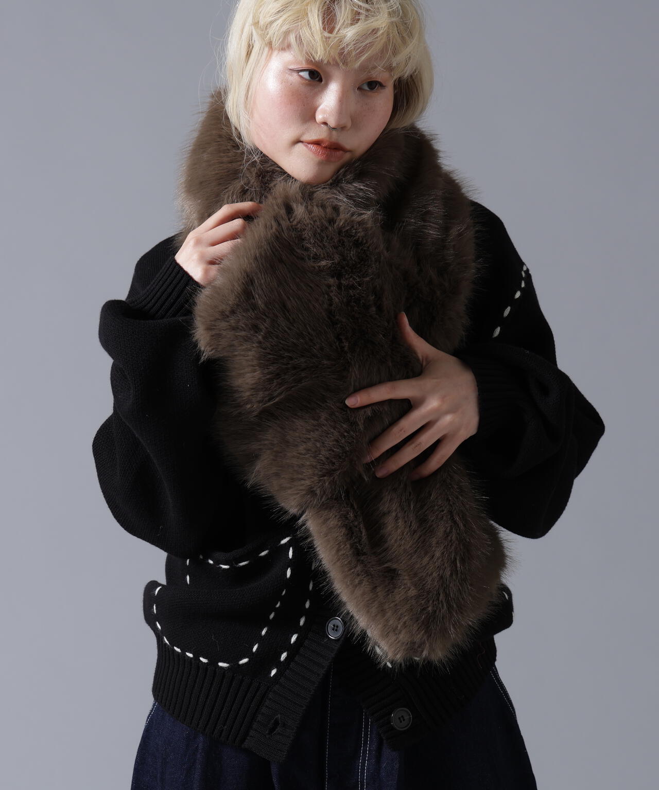 B omnivore/ビーオムニボー ECOFUR MUFFLER