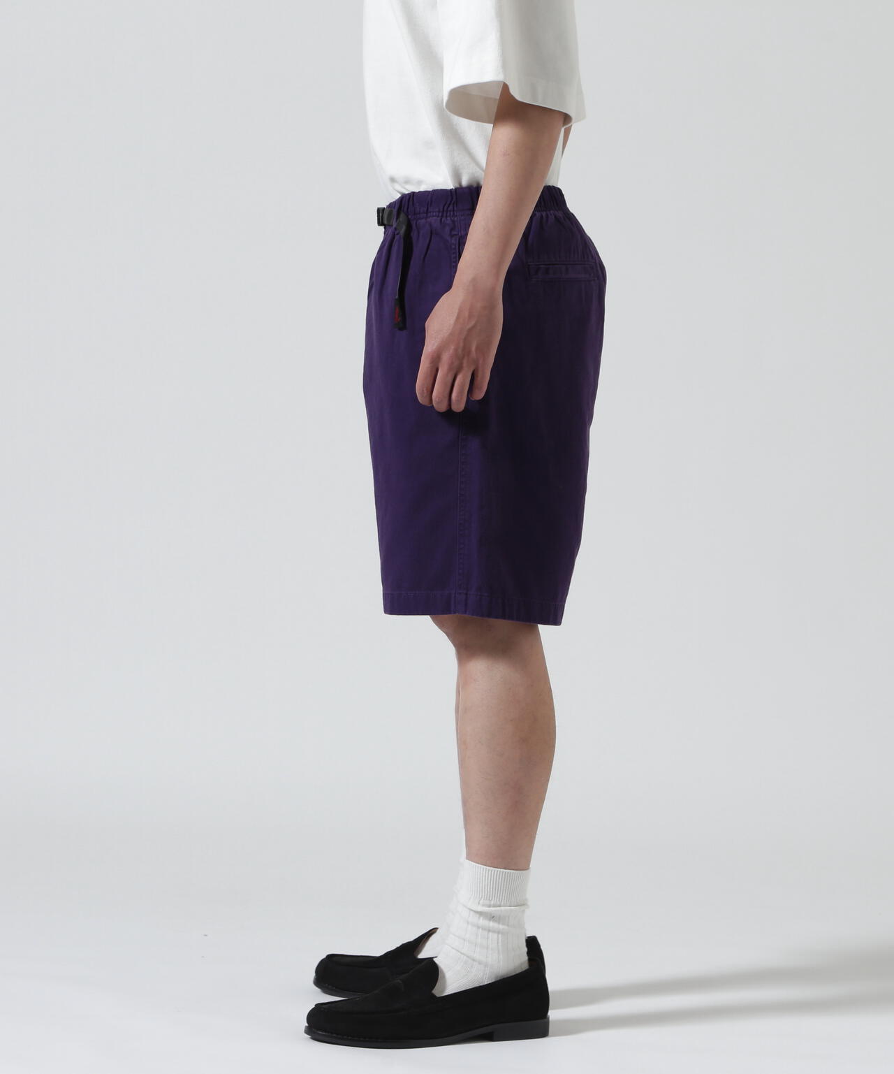 Height 178 Chest 92 Waist 76 hips 95 Shoes 27.0 着用サイズ:L
