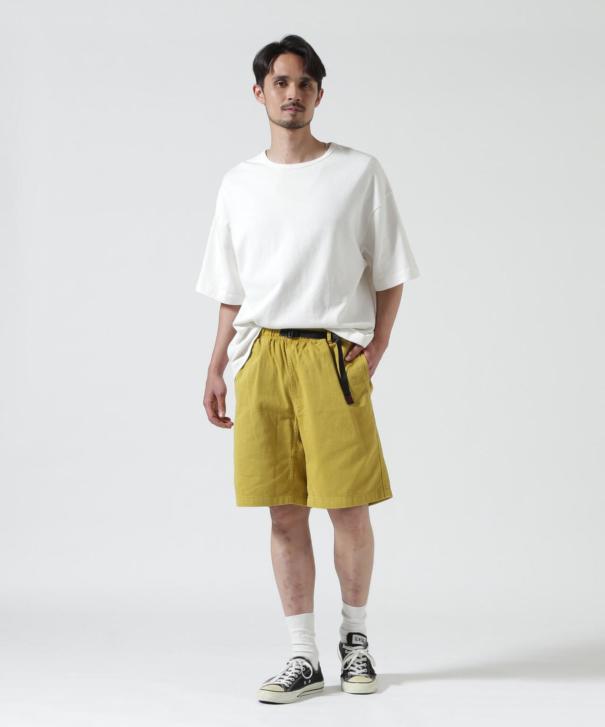 Height 178 Chest 92 Waist 76 hips 95 Shoes 27.0 着用サイズ:L