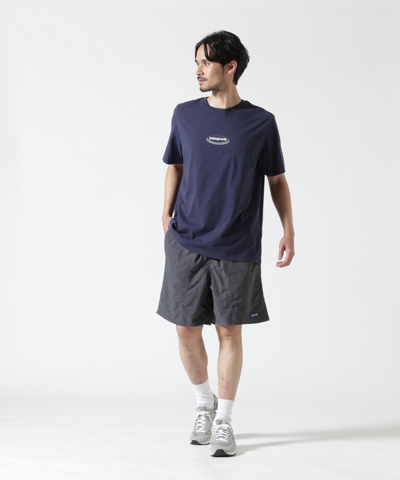 Height 178 Chest 92 Waist 76 hips 95 Shoes 27.0 着用サイズ:L