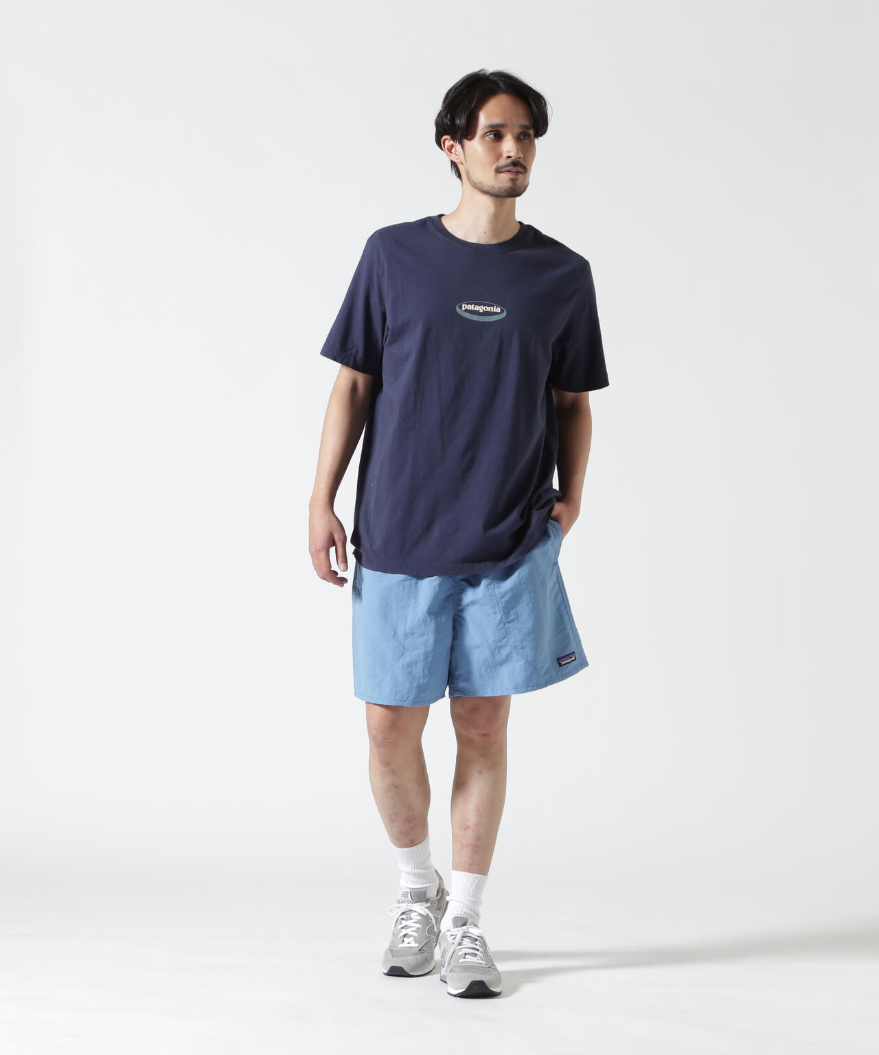 Height 178 Chest 92 Waist 76 hips 95 Shoes 27.0 着用サイズ:L