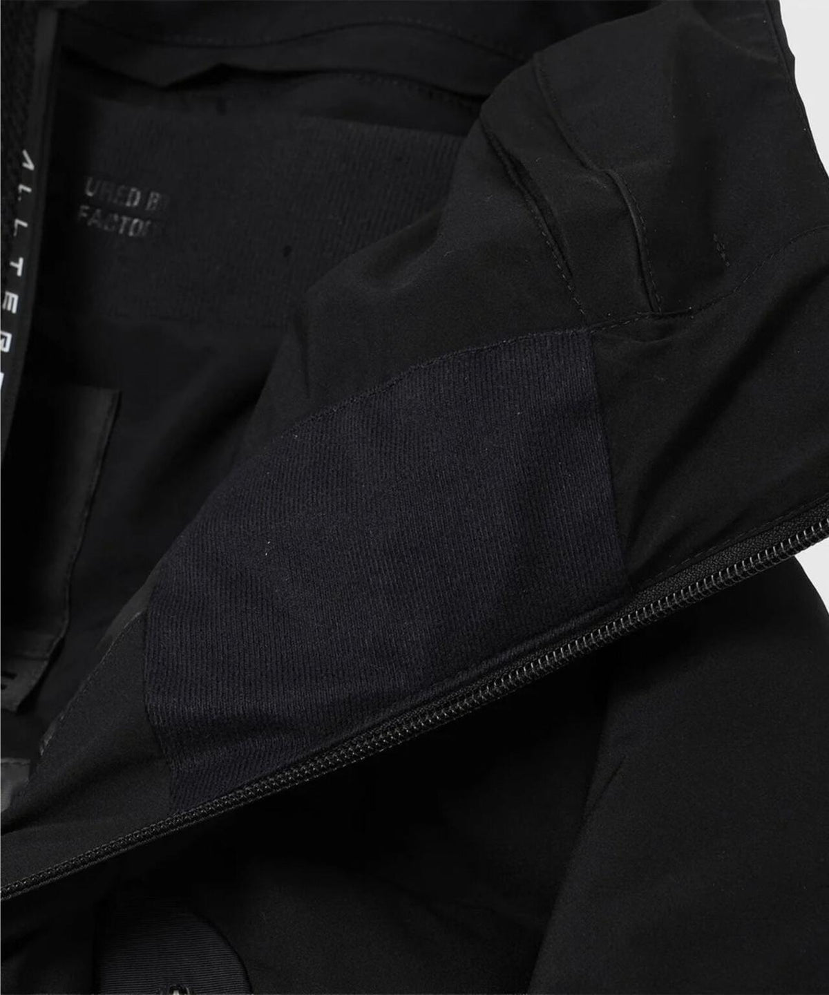 DESCENTE ALLTERRAIN/デサントオルテライン MOUNTAINEER 水沢ダウン マウンテニア