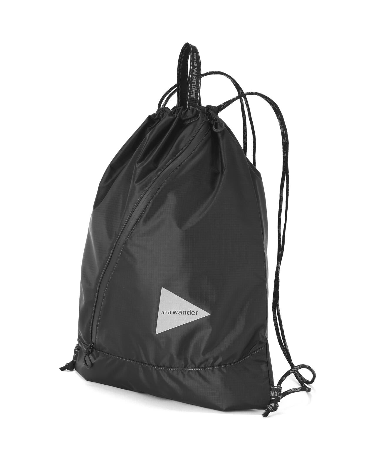 and wander/アンドワンダー crispy rip drawstrung bag ナップサック