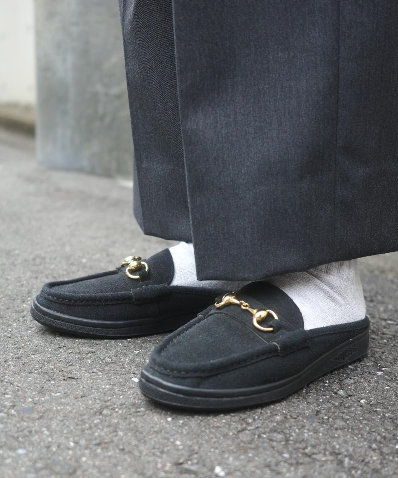 MANEBU/マネブ BITCH SLIPPER SUEDE ビットローファースリッパ スエード ユニセックス