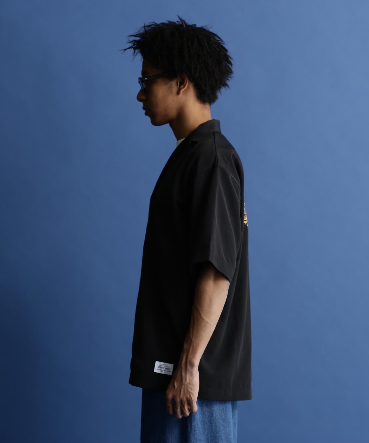 【WEB LIMITED】EMB. TC SHIRT BARBER/刺繍シャツ "バーバーロゴ"