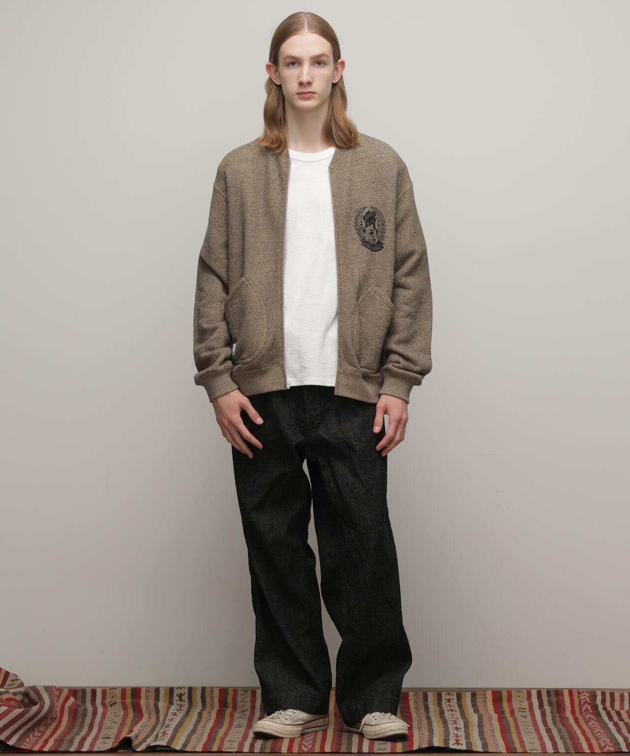 100b703e-b584-507e-a305-d317d8eb68ab_Image