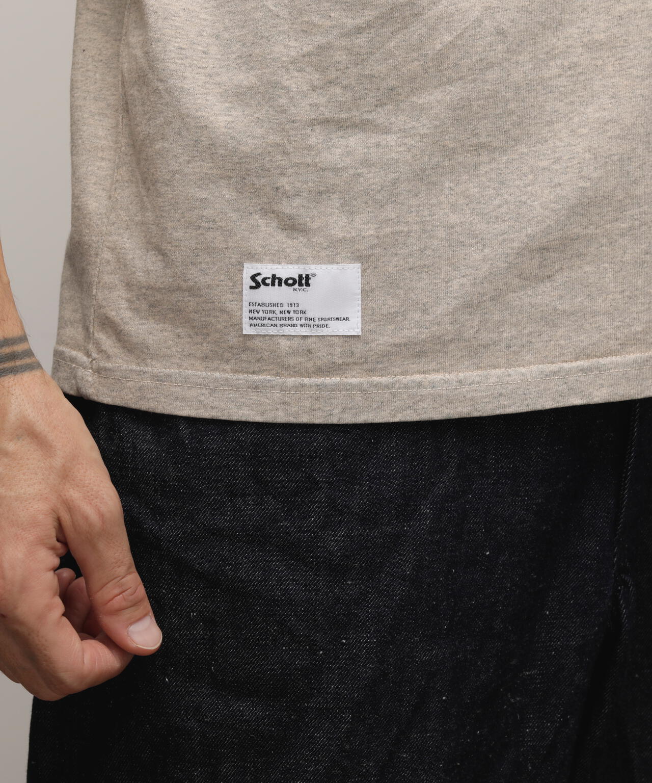 76105213-0255-58d0-9ae1-fbdfbe1af2d9_Image