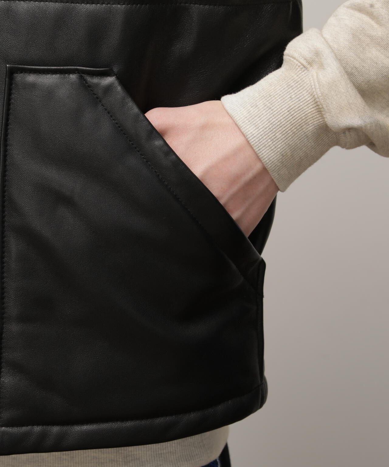 28396b1b-a2d9-51ed-a26a-ae97d115abb7_Image