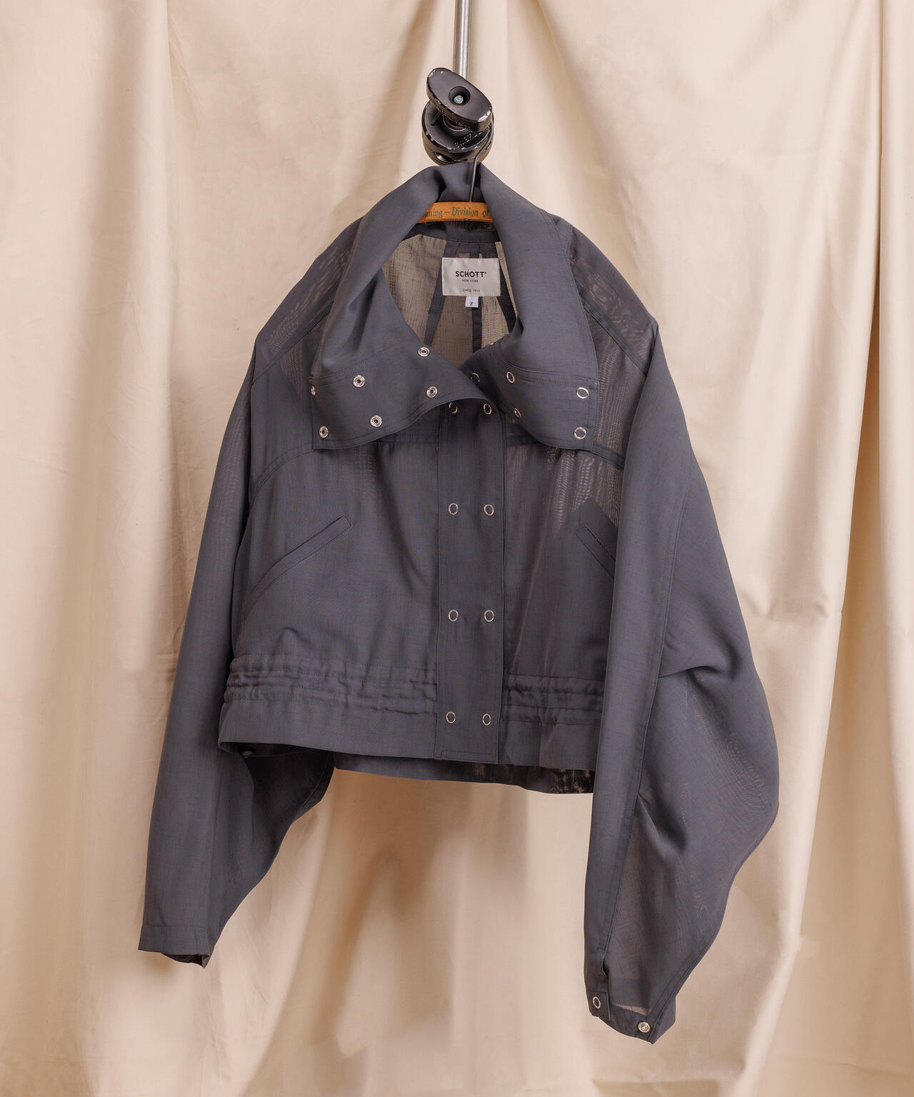 20b6c7eb-ec8c-53e4-8544-eaf6404999ec_Image