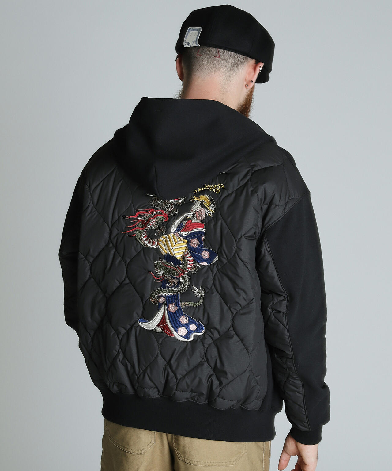 LADY WITH DRAGON QUILTED COMBI. ZIP HOOD/レディ ウィズ ドラゴン キルティング コンビ パーカー